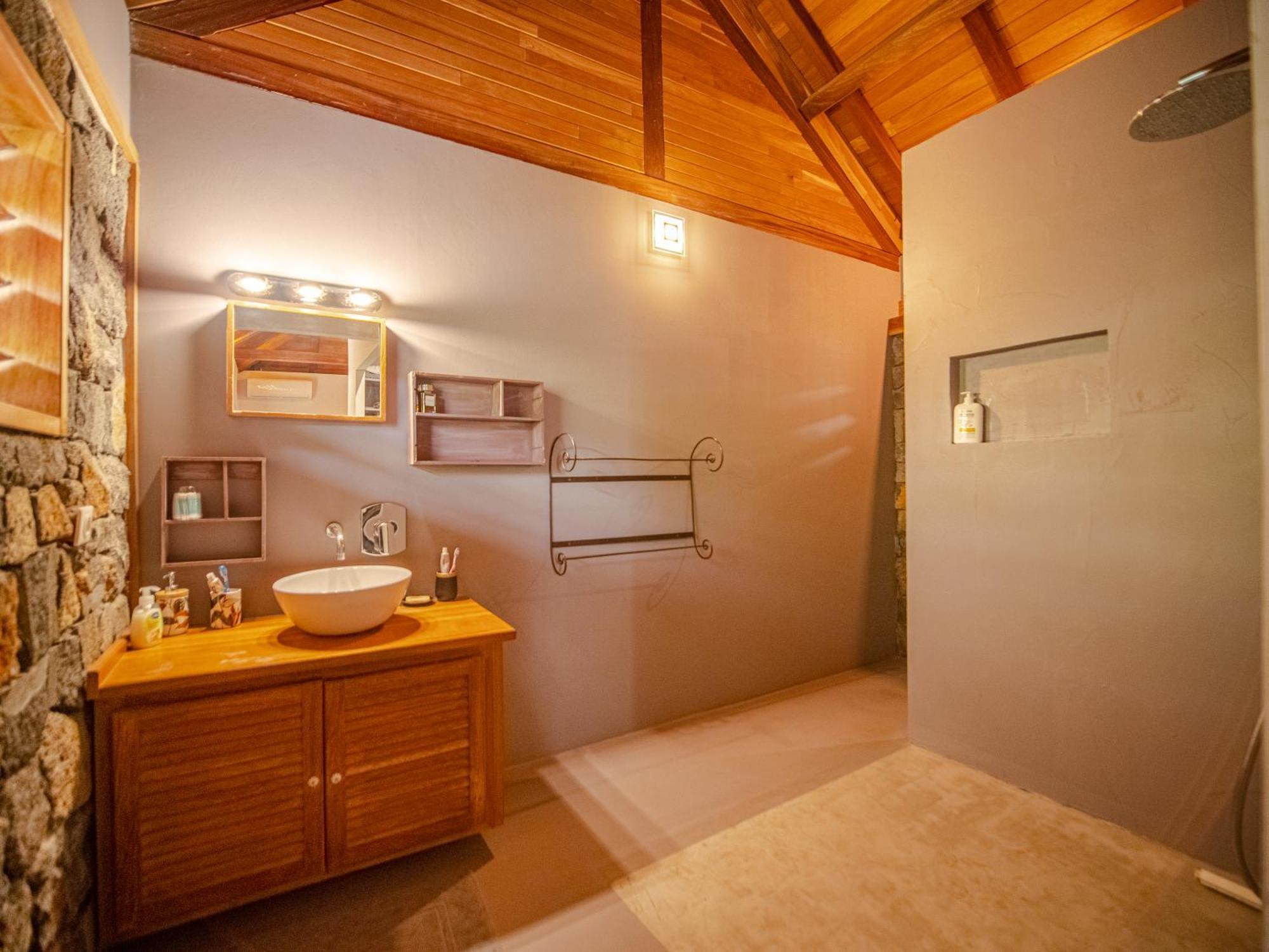 La Kaz Veloutier - Villa 4 Chambres Avec Piscine La Saline Le Bains Eksteriør bilde
